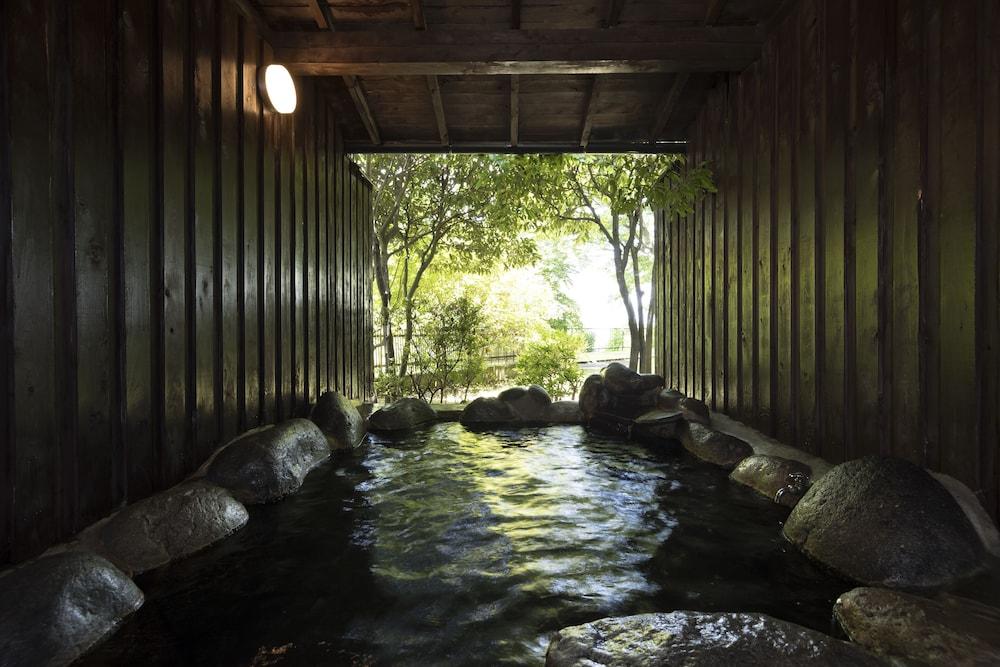 Ryochiku Bettei Hotell Beppu Exteriör bild